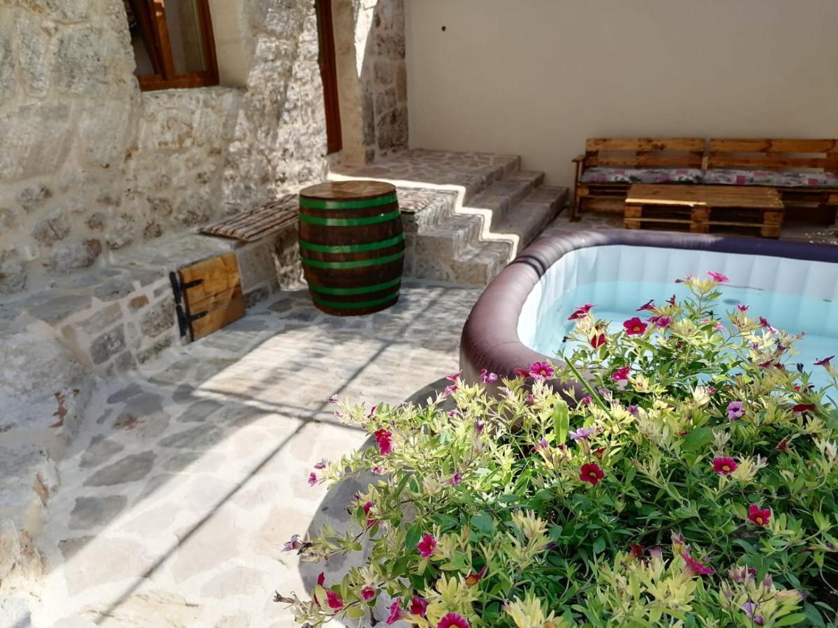 The Old Stable 1861 Villa Imotski Exterior photo
